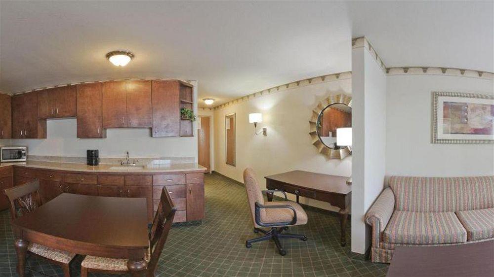 Holiday Inn Express & Suites - Pharr By Ihg Экстерьер фото