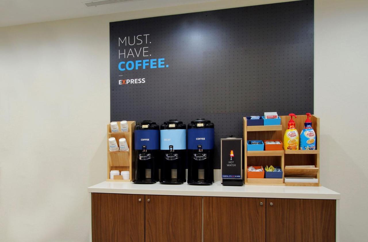 Holiday Inn Express & Suites - Pharr By Ihg Экстерьер фото